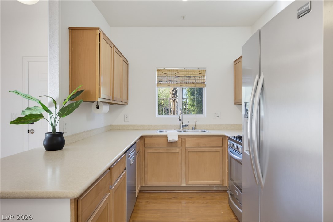 2291 West Horizon Ridge Parkway 13176 Henderson NV 89052