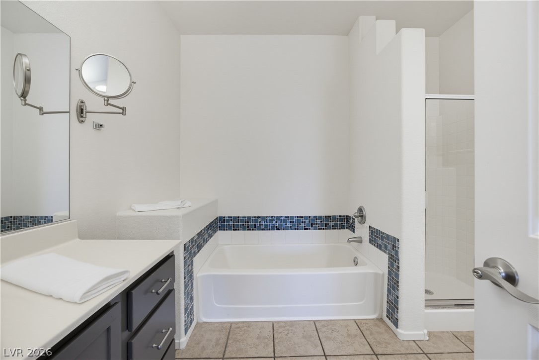 2291 West Horizon Ridge Parkway 13176 Henderson NV 89052