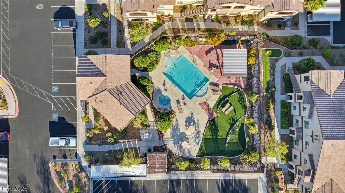 2291 West Horizon Ridge Parkway 13176 Henderson NV 89052