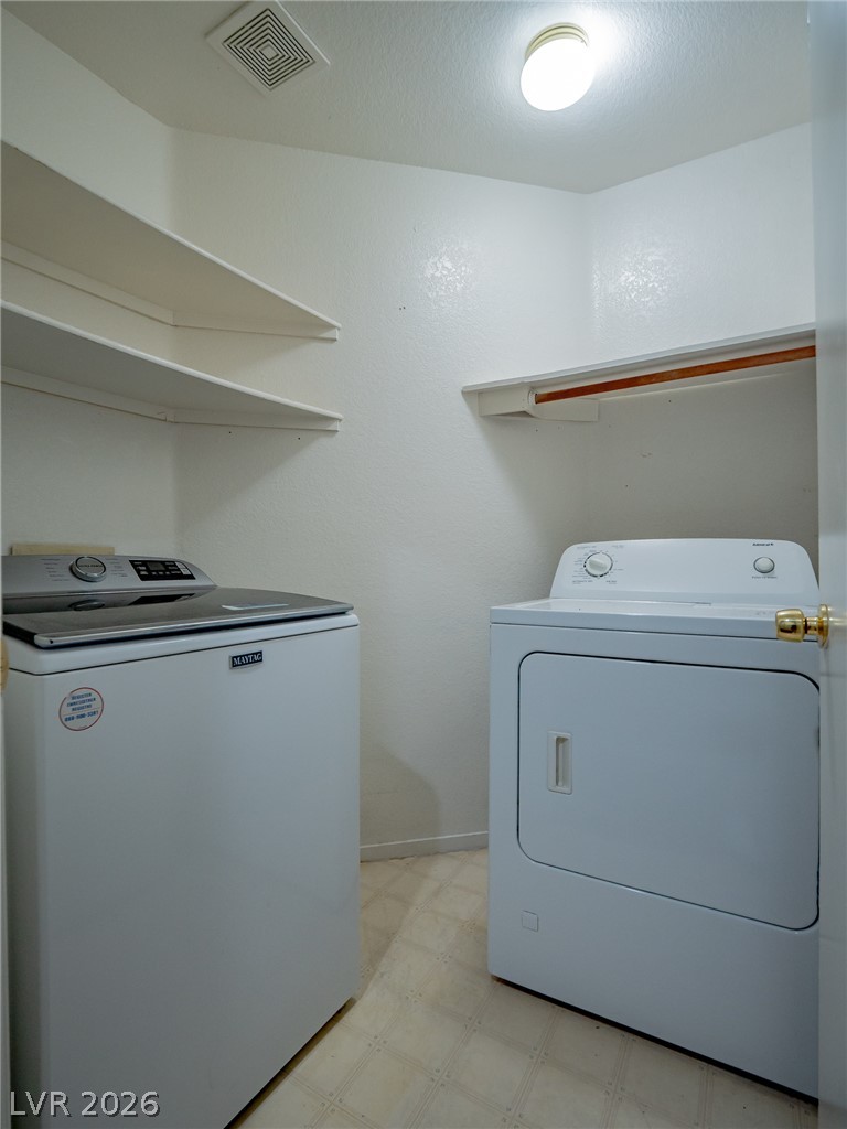 1401 Linnbaker Lane 202 Las Vegas NV 89110