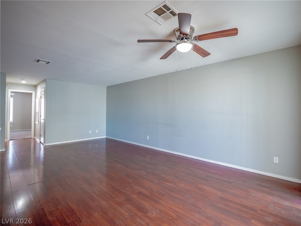 1401 Linnbaker Lane 202 Las Vegas NV 89110