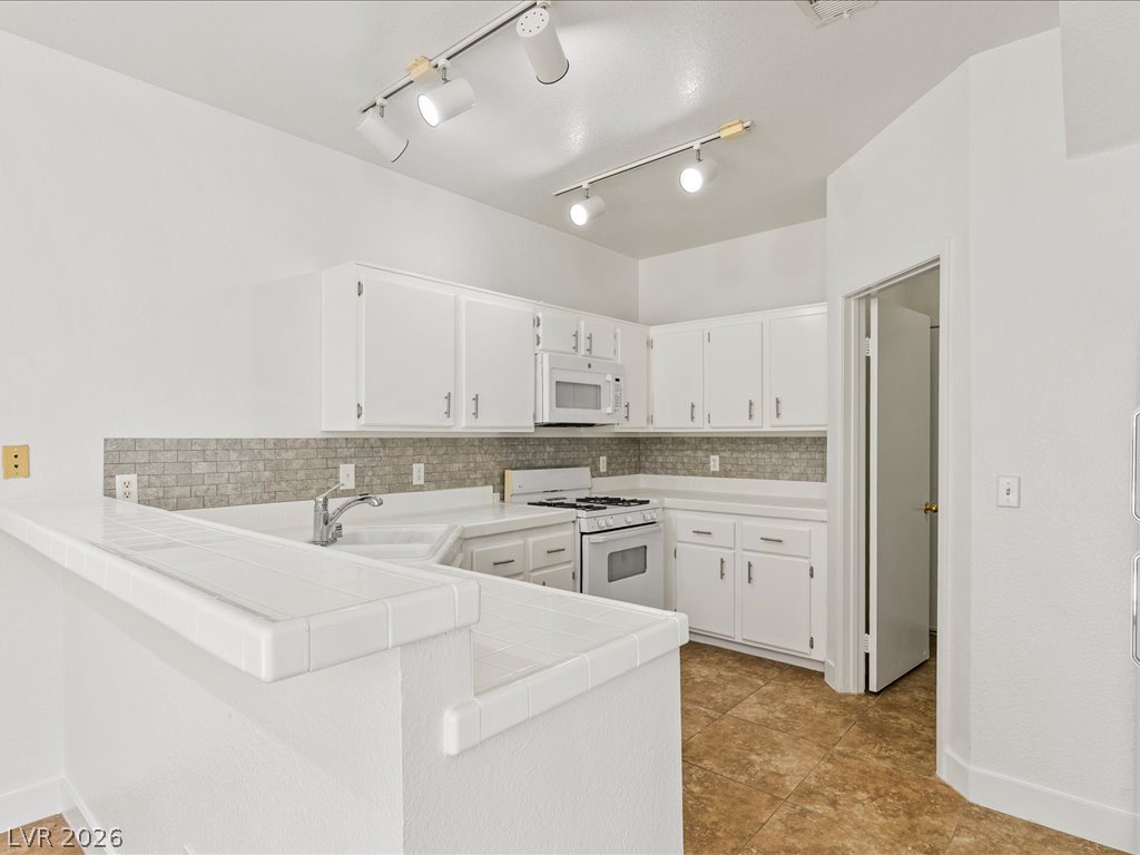 251 South Green Valley Parkway 5111 Henderson NV 89012