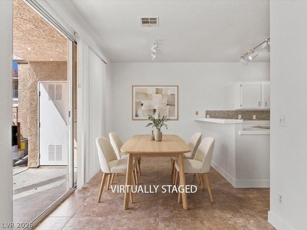 251 South Green Valley Parkway 5111 Henderson NV 89012