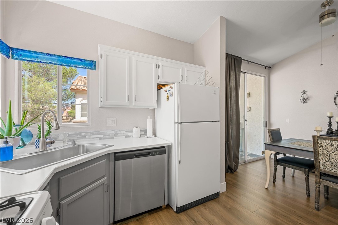 1830 North Buffalo Drive 2057 Las Vegas NV 89128
