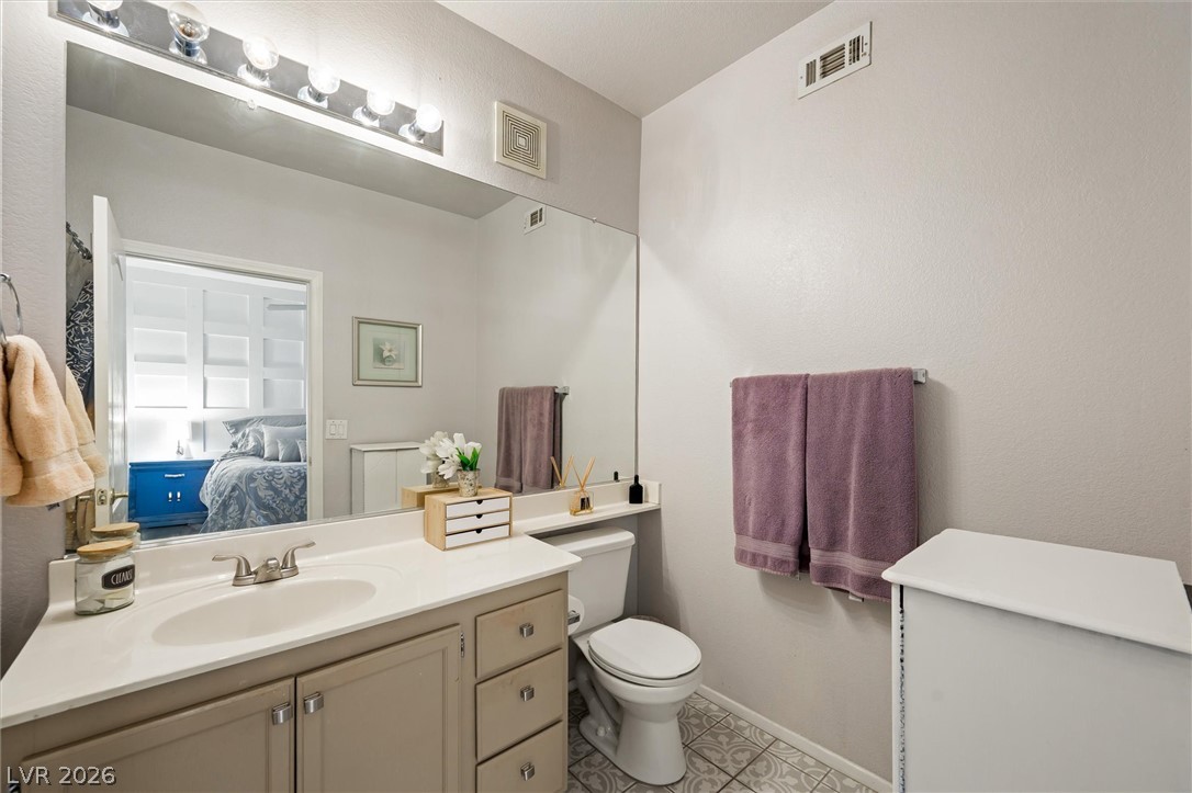 1830 North Buffalo Drive 2057 Las Vegas NV 89128