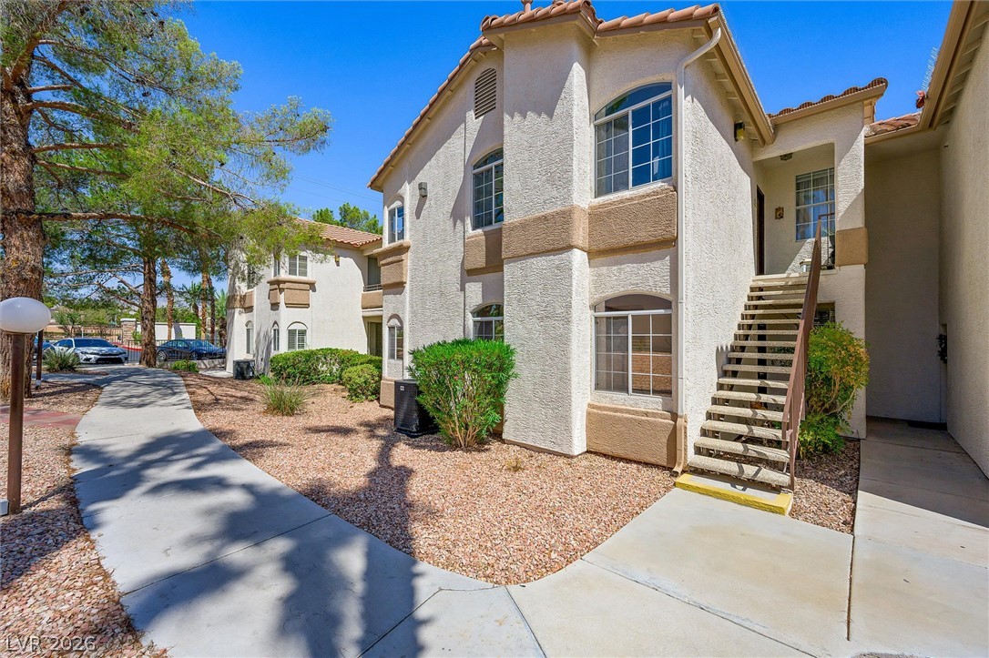 1830 North Buffalo Drive 2057 Las Vegas NV 89128