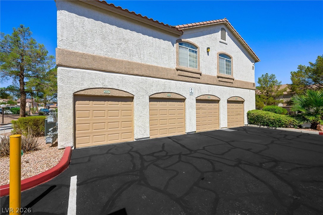 1830 North Buffalo Drive 2057 Las Vegas NV 89128