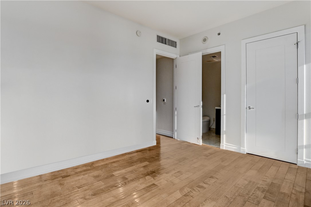 4575 Dean Martin Drive 1212 Las Vegas NV 89103