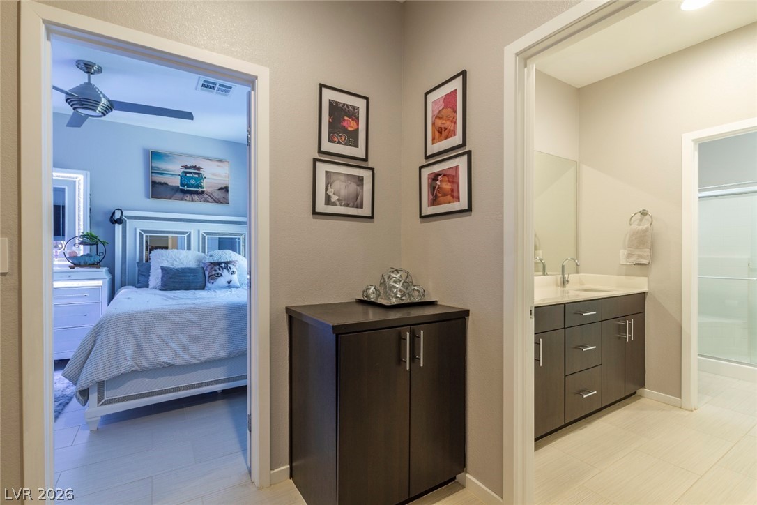 11257 Rainbow Peak Avenue 211 Las Vegas NV 89135