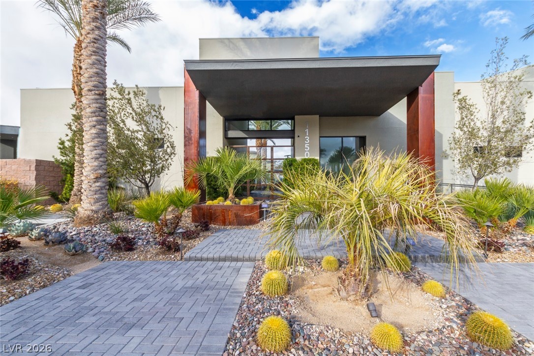 11257 Rainbow Peak Avenue 211 Las Vegas NV 89135