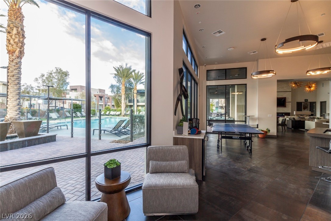 11257 Rainbow Peak Avenue 211 Las Vegas NV 89135