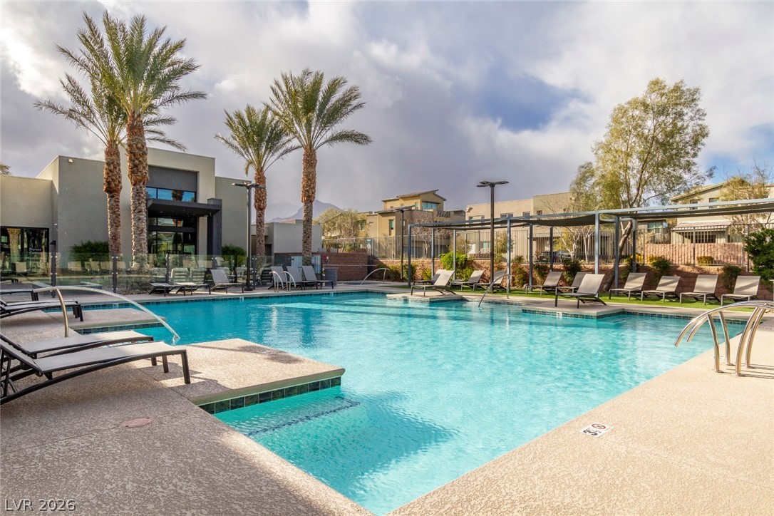 11257 Rainbow Peak Avenue 211 Las Vegas NV 89135