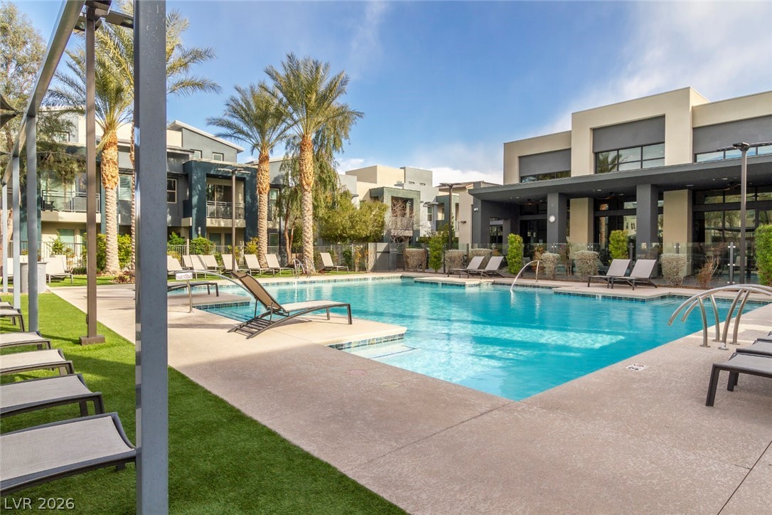 11257 Rainbow Peak Avenue 211 Las Vegas NV 89135