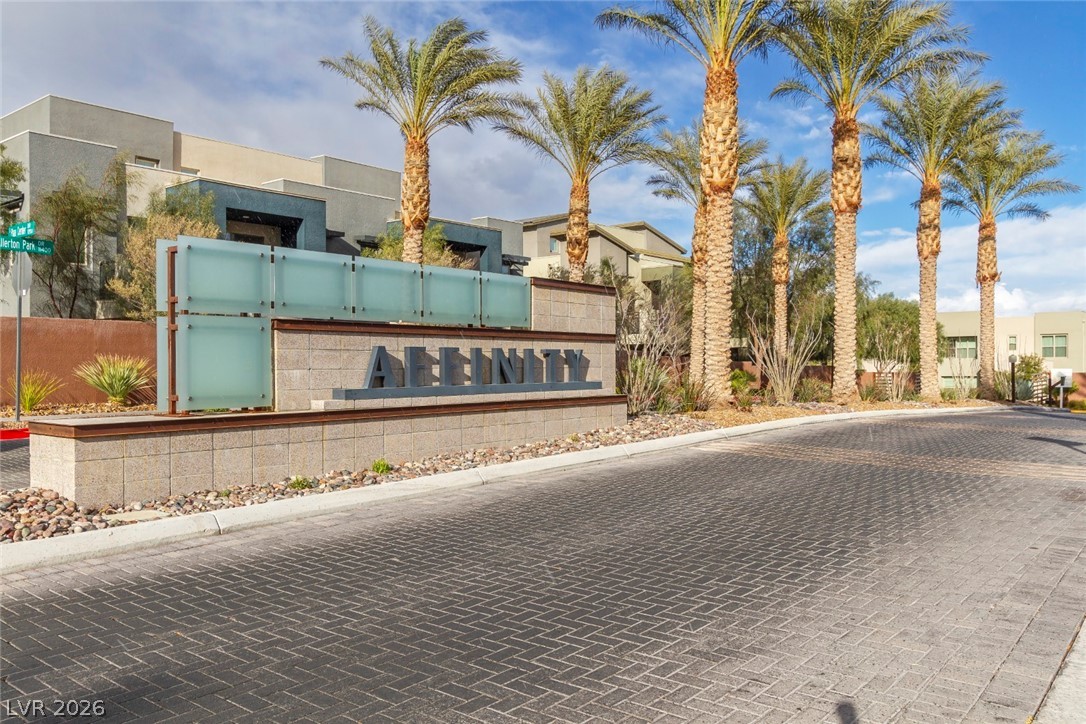 11257 Rainbow Peak Avenue 211 Las Vegas NV 89135