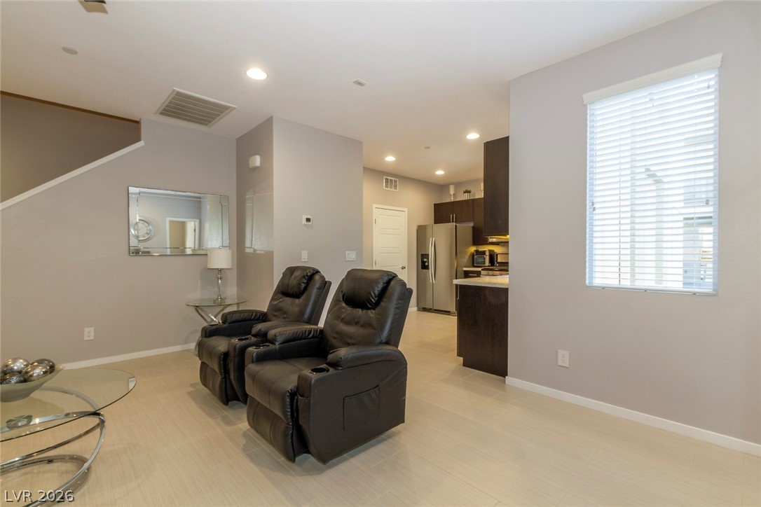 11257 Rainbow Peak Avenue 211 Las Vegas NV 89135