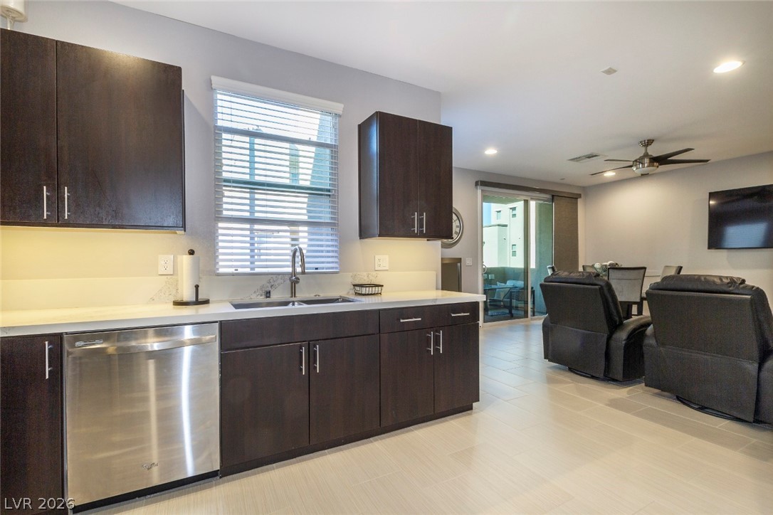 11257 Rainbow Peak Avenue 211 Las Vegas NV 89135