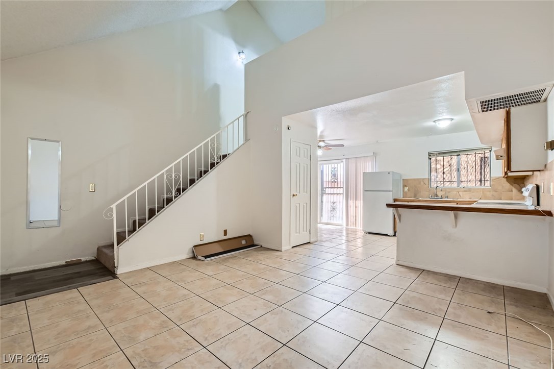 5125 Gray Lane B Las Vegas NV 89119