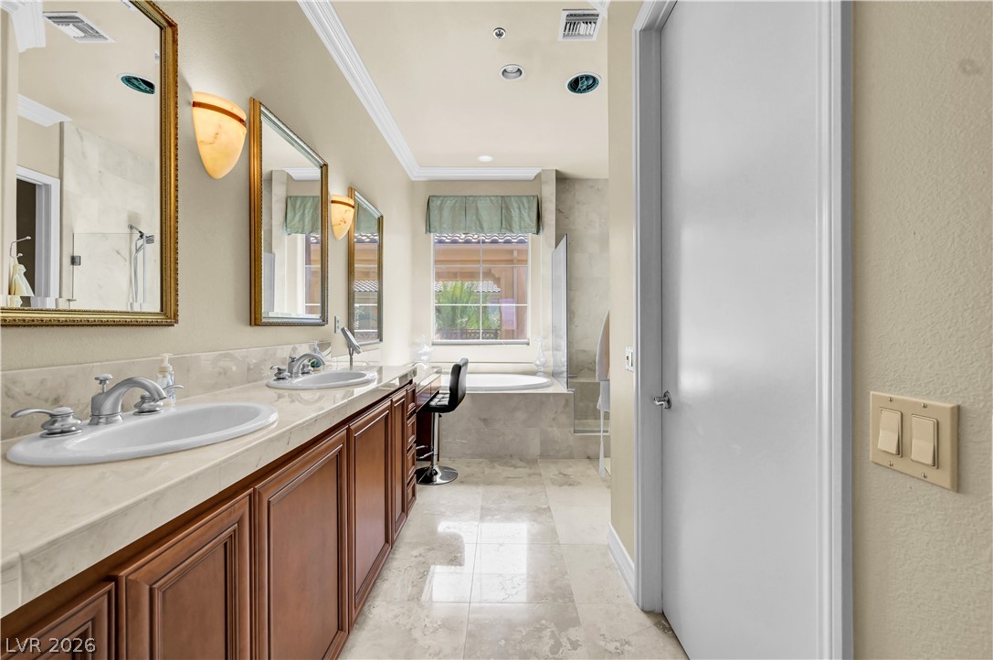 15 Via Mantova 401 Henderson NV 89011
