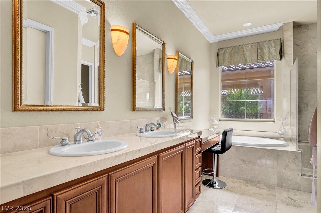 15 Via Mantova 401 Henderson NV 89011