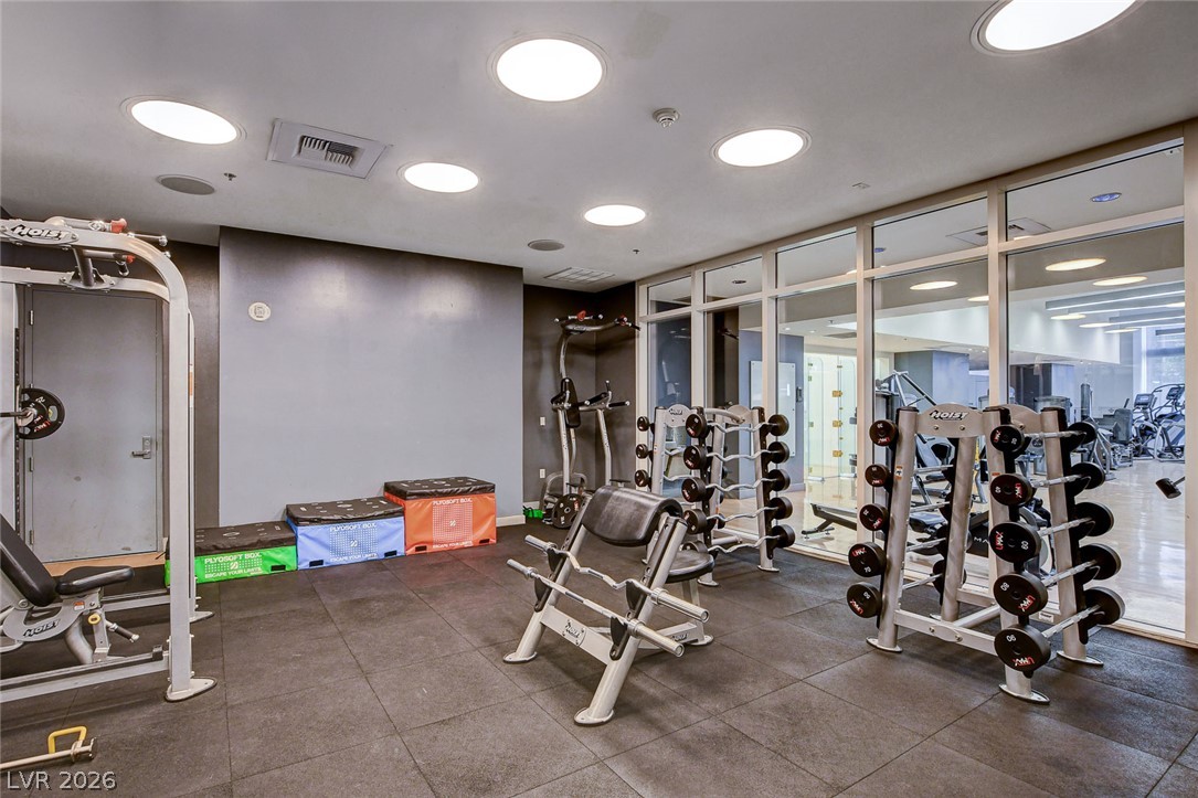 4575 Dean Martin Drive 2908 Las Vegas NV 89103