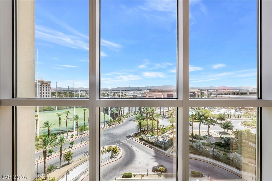 135 East Harmon Avenue 08718 Las Vegas NV 89109