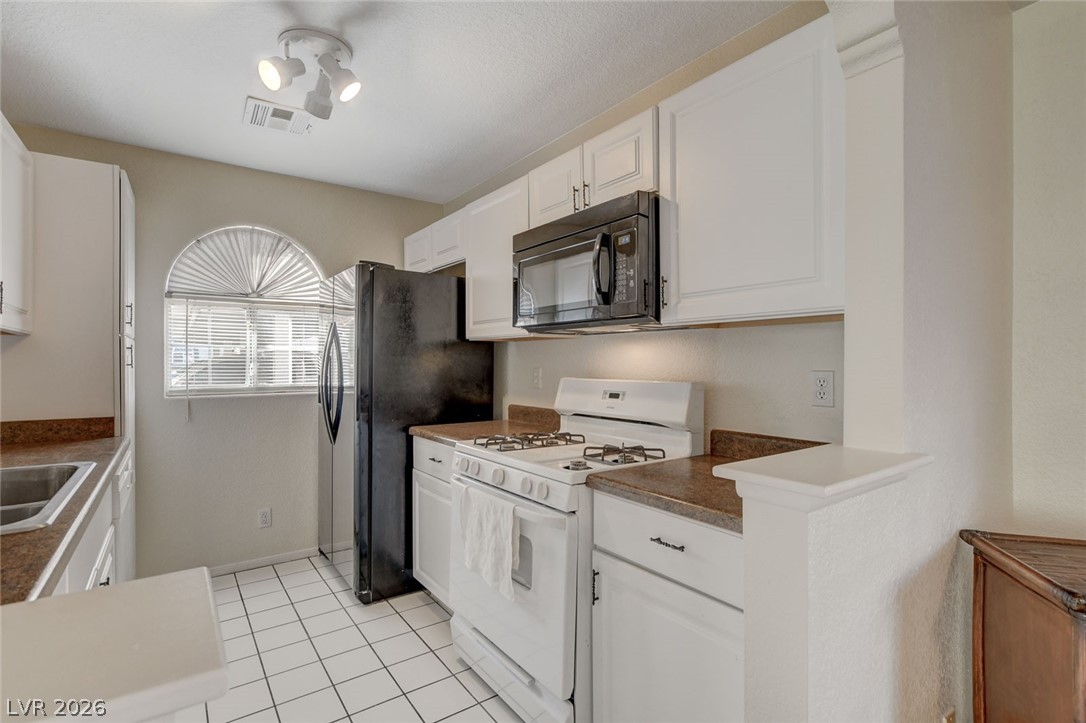 6812 Elm Creek Drive 102 Las Vegas NV 89108