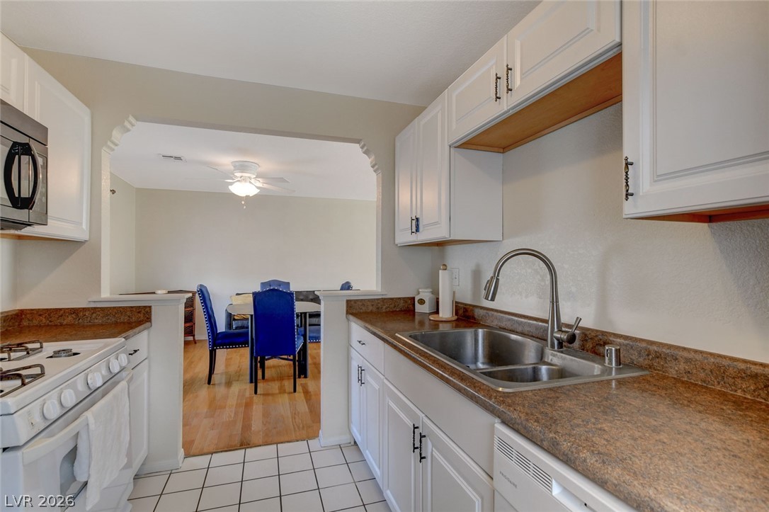 6812 Elm Creek Drive 102 Las Vegas NV 89108