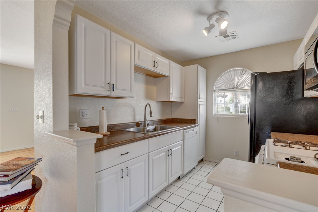 6812 Elm Creek Drive 102 Las Vegas NV 89108