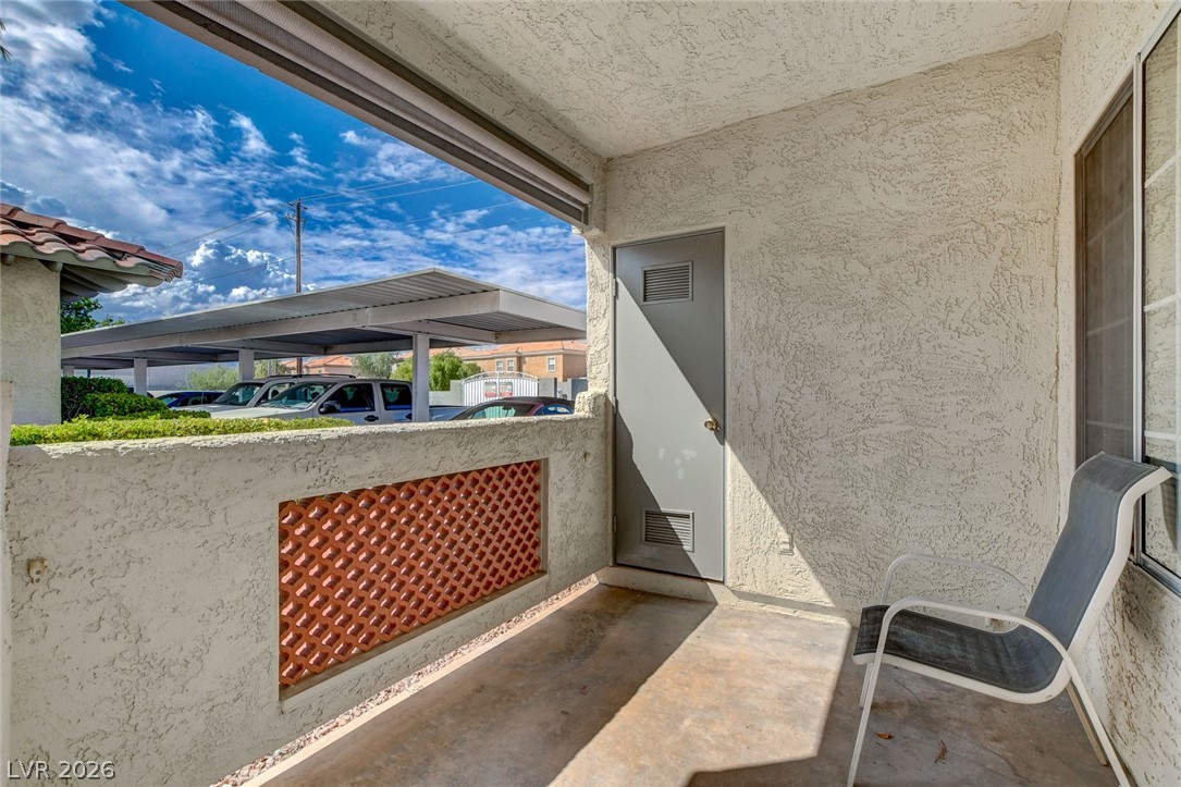 6812 Elm Creek Drive 102 Las Vegas NV 89108