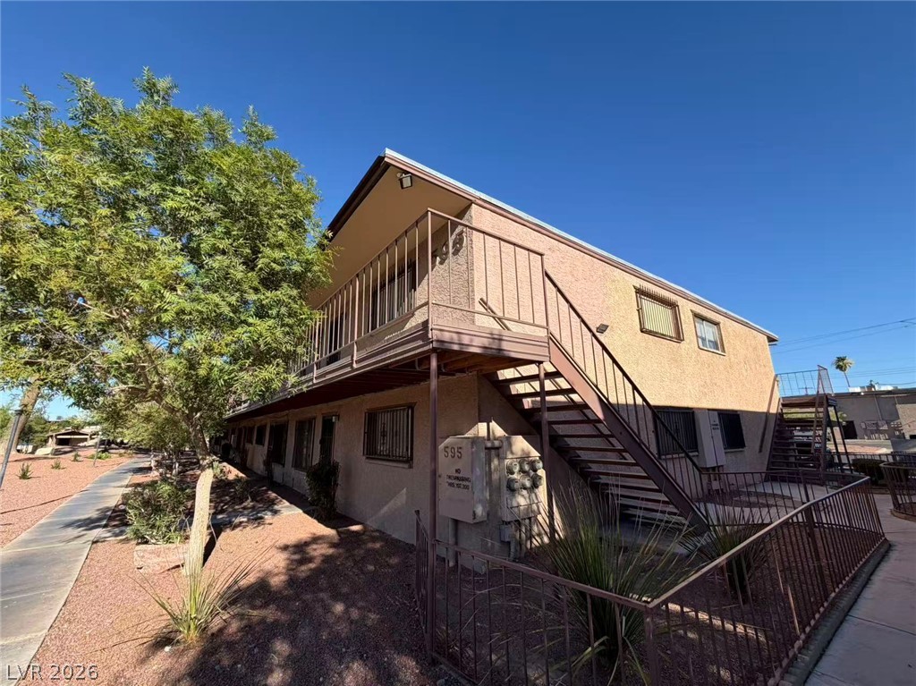 595 South Royal Crest Circle 8 Las Vegas NV 89169