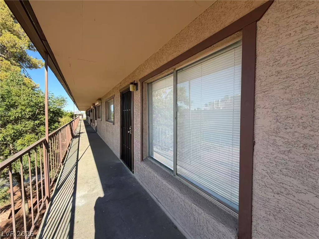 595 South Royal Crest Circle 8 Las Vegas NV 89169