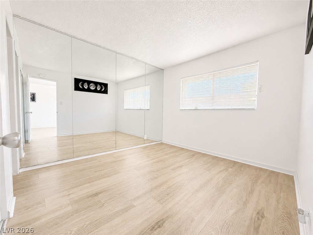 3720 Royal Crest Street 15 Las Vegas NV 89119