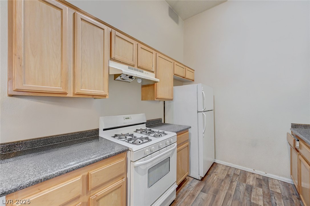 2305 West Horizon Ridge Parkway 1223 Henderson NV 89052