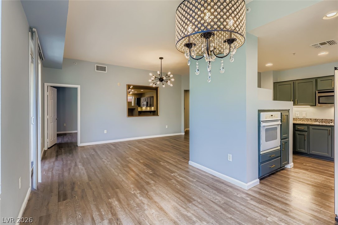 39 East Agate Avenue 208 Las Vegas NV 89123