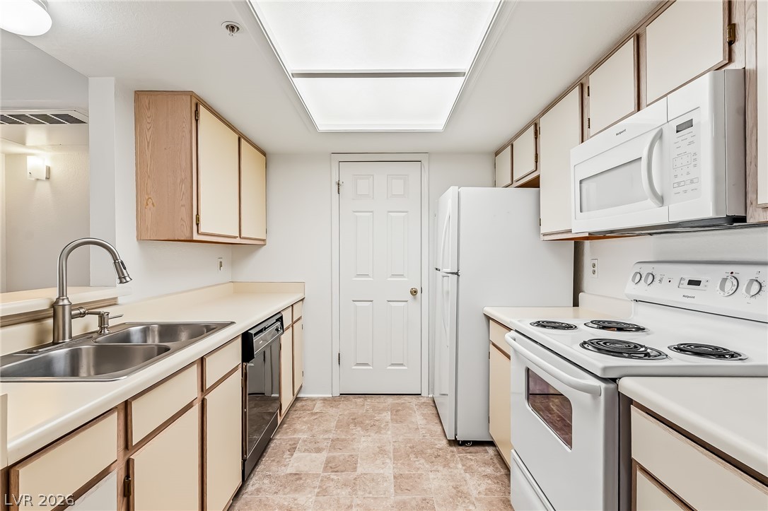 3550 Bay Sands Drive 2037 Laughlin NV 89029