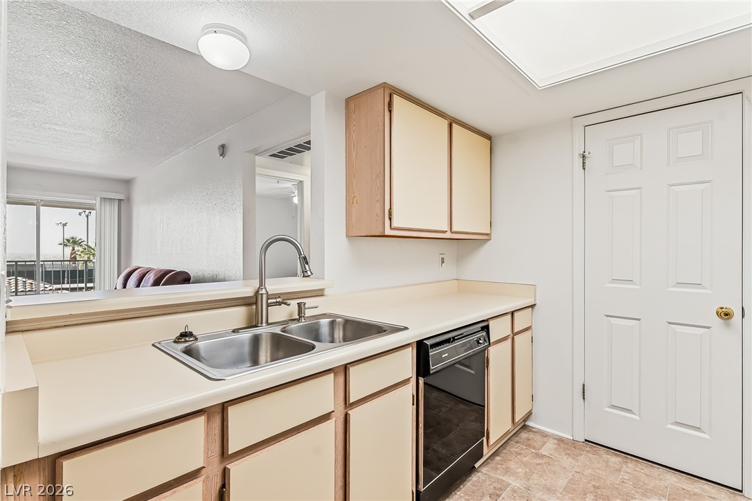 3550 Bay Sands Drive 2037 Laughlin NV 89029