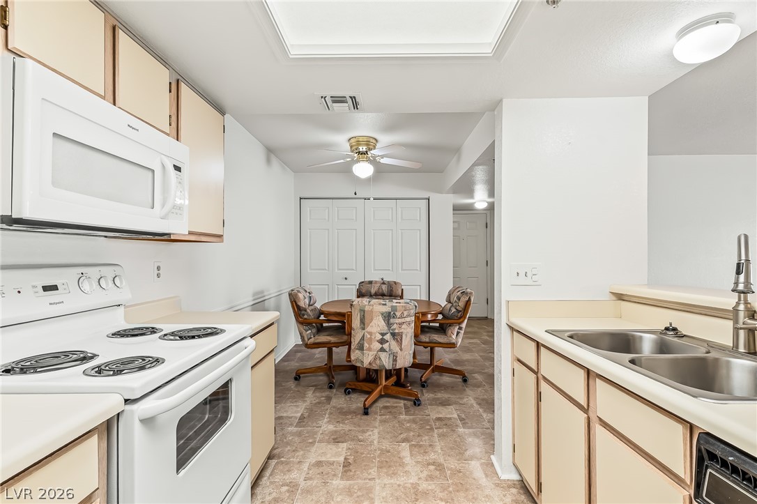 3550 Bay Sands Drive 2037 Laughlin NV 89029