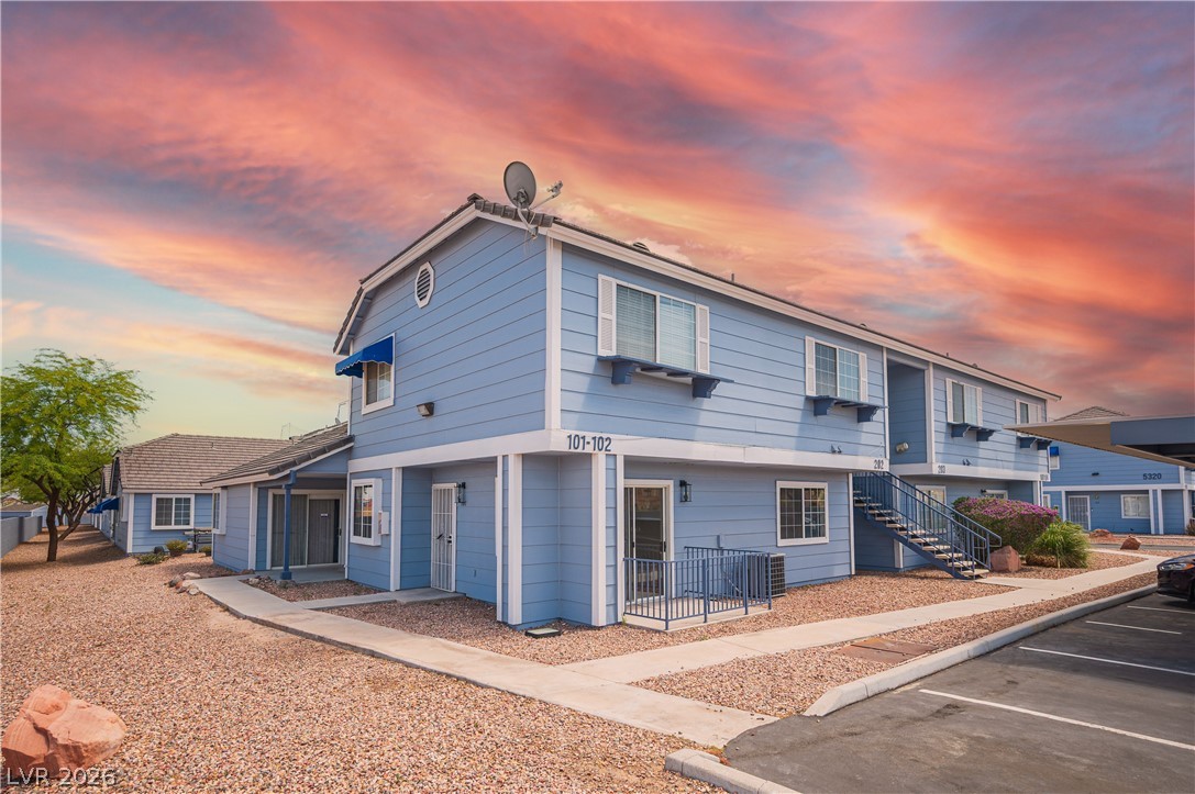 5310 Portavilla Court 102 Las Vegas NV 89122