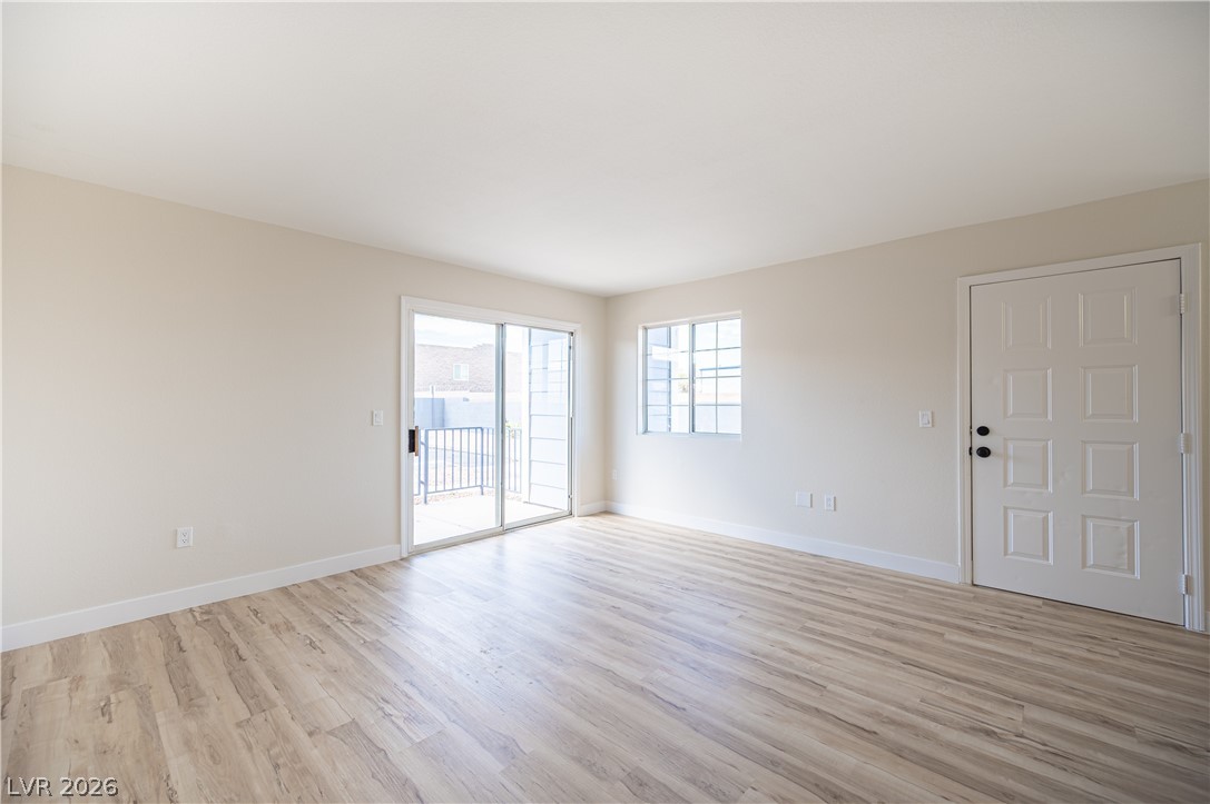 5310 Portavilla Court 102 Las Vegas NV 89122
