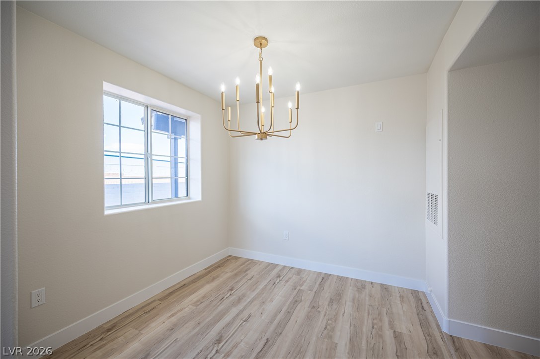 5310 Portavilla Court 102 Las Vegas NV 89122