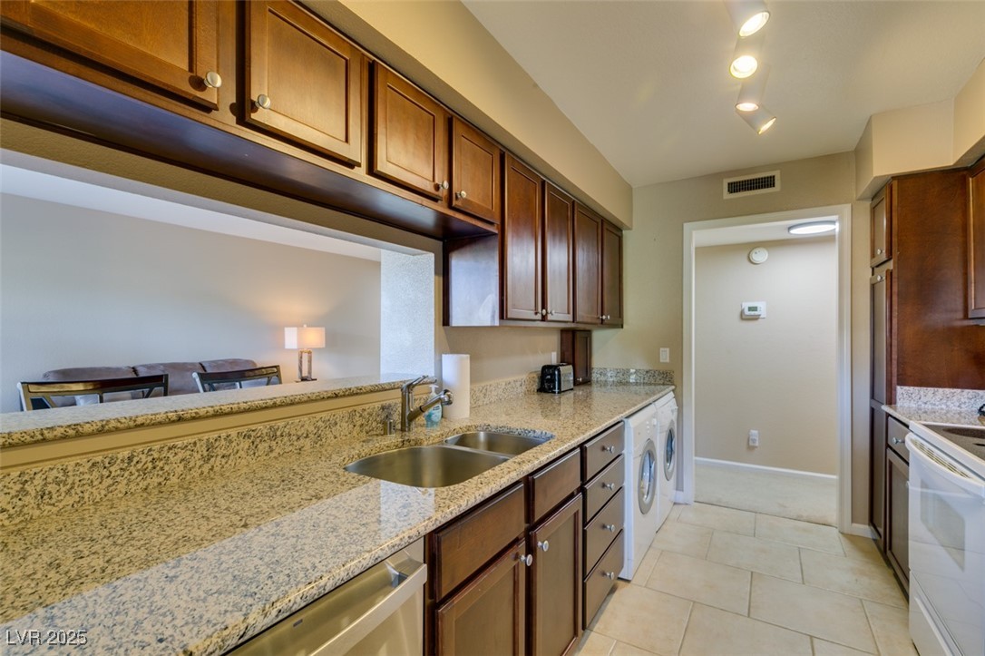 668 Oakmont Avenue 1715 Las Vegas NV 89109