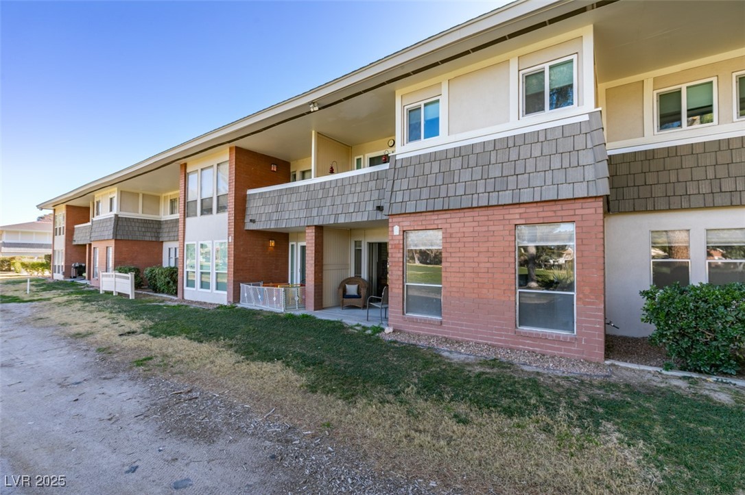 668 Oakmont Avenue 1715 Las Vegas NV 89109