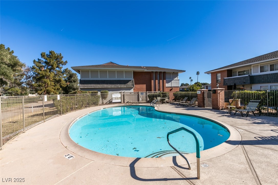 668 Oakmont Avenue 1715 Las Vegas NV 89109