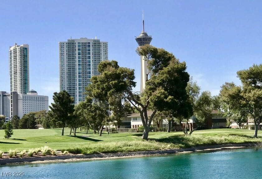 668 Oakmont Avenue 1715 Las Vegas NV 89109