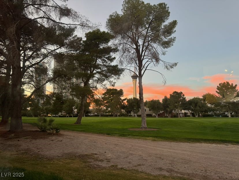 668 Oakmont Avenue 1715 Las Vegas NV 89109