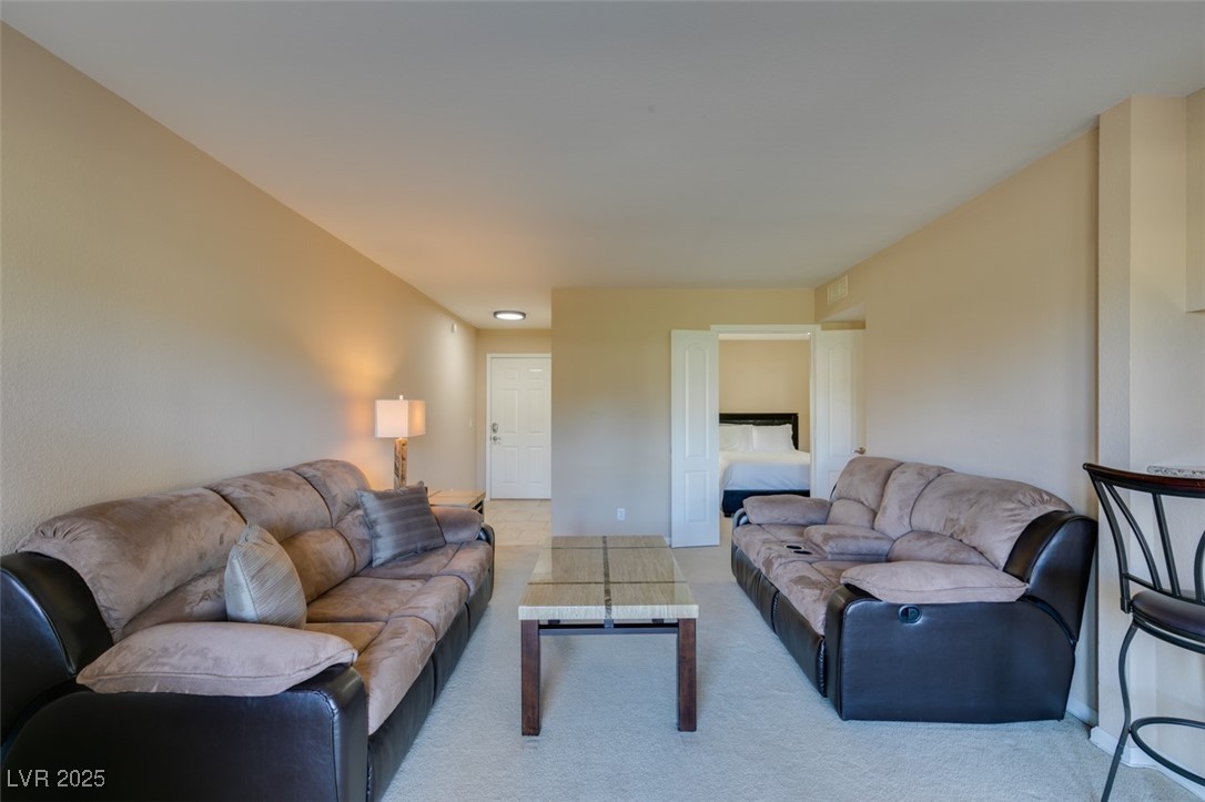668 Oakmont Avenue 1715 Las Vegas NV 89109