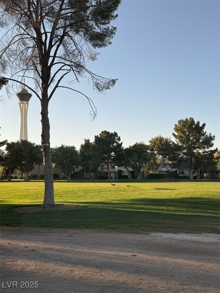 668 Oakmont Avenue 1715 Las Vegas NV 89109