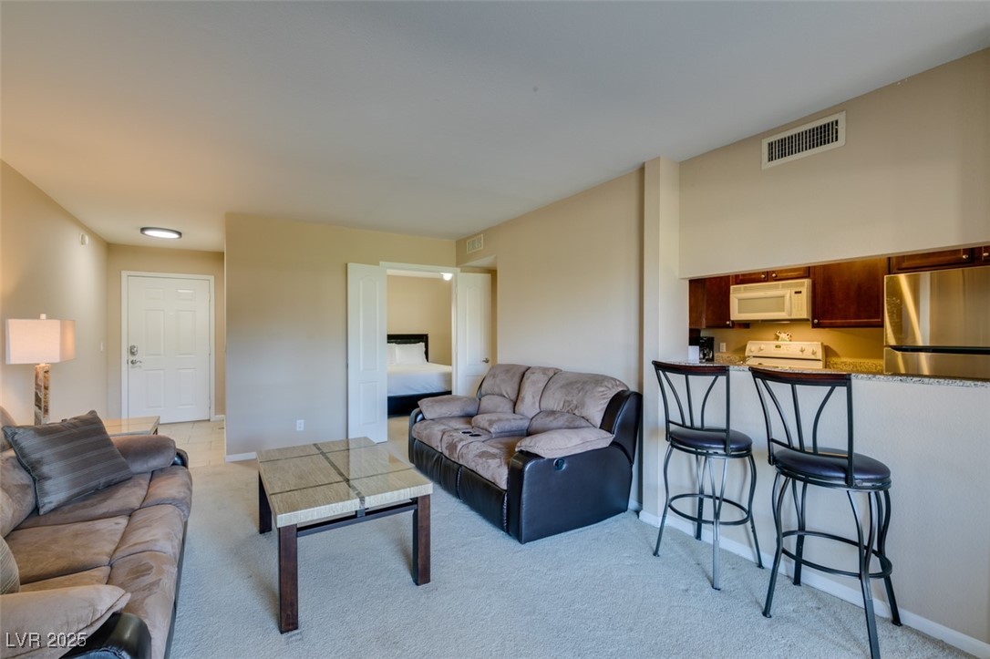 668 Oakmont Avenue 1715 Las Vegas NV 89109