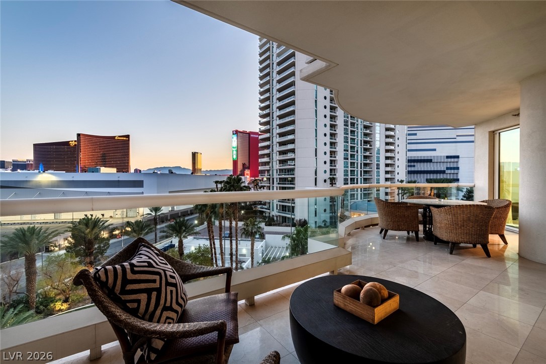 2857 Paradise Road 602 Las Vegas NV 89109