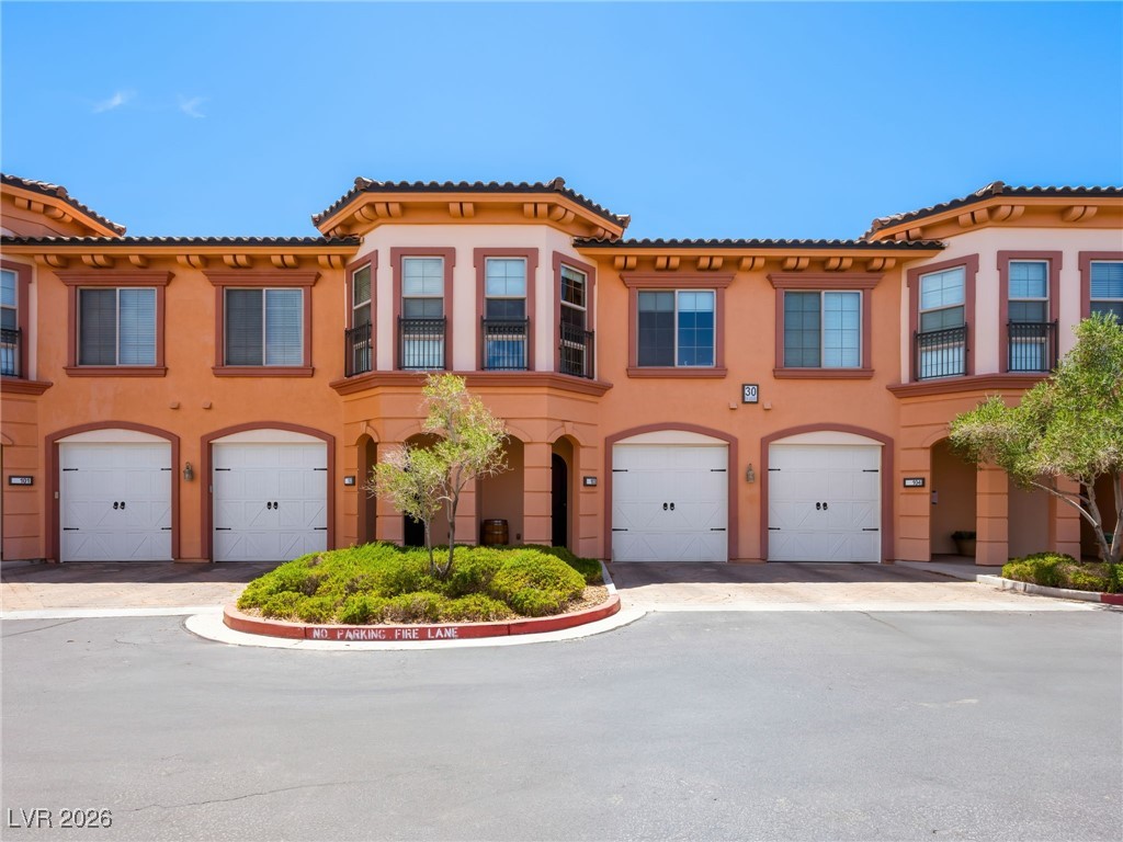 30 Via Vasari 103 Henderson NV 89011